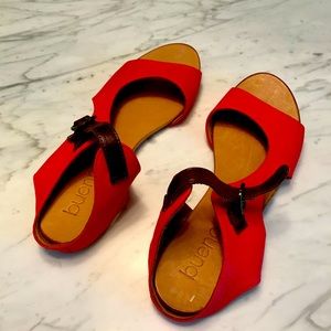 Bueno sandals
